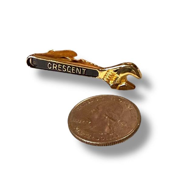 Vintage Kinney Co. Tie Clip Mens Crescent Gold Tone Crescent Wrench - Picture 5 of 5